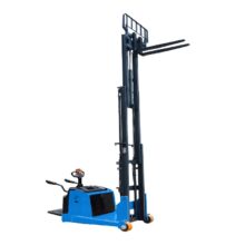 LR20 - Electric Counterbalance Pallet Stackers